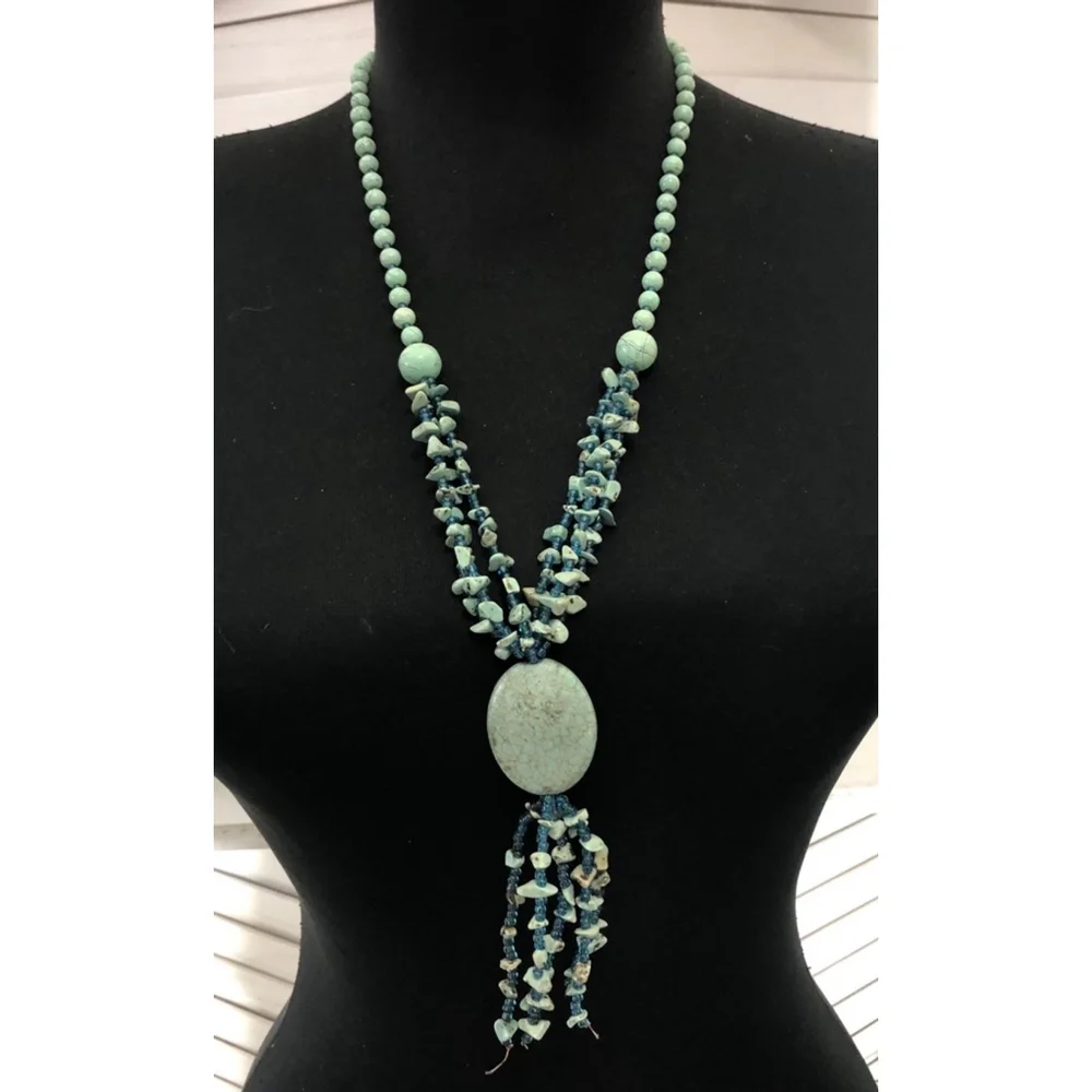 Vintage Stone Beaded Necklace and Earrings Set